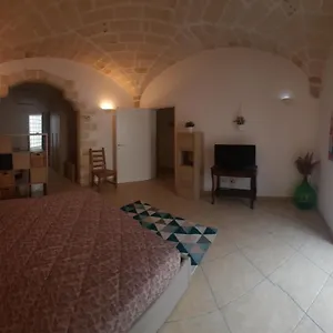 Domus Astra , Brindisi Italien
